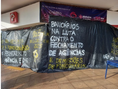 Sindicato continua protestos contra fechamento de agência do Bradesco em Dourados